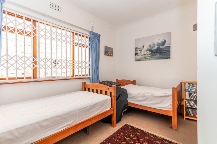 2 Bedroom Property for Sale in Fish Hoek Western Cape